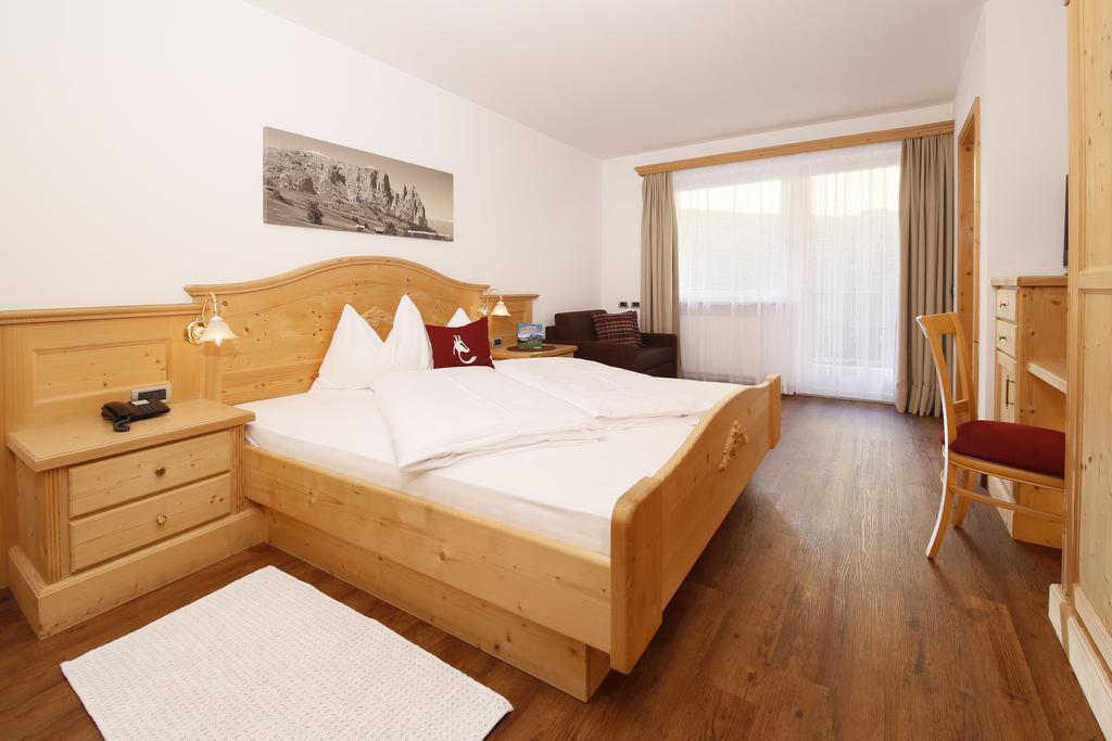 Hotel Hubertusstube Laion Ngoại thất bức ảnh