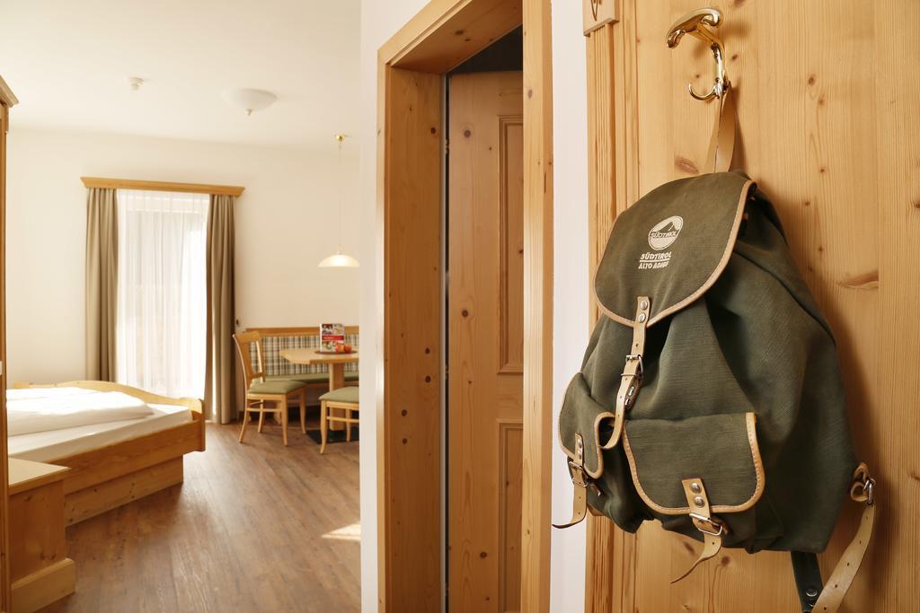 Hotel Hubertusstube Laion Ngoại thất bức ảnh